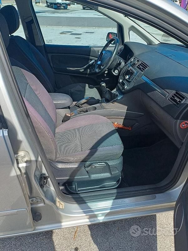 Usata Ford C-MAX 115 CV (84 kW) 2007 Monovolume