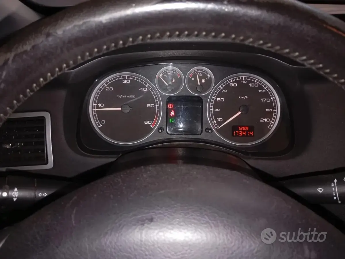 Usata Peugeot 307 90 CV (66 kW) 2005 Grigio Station wagon