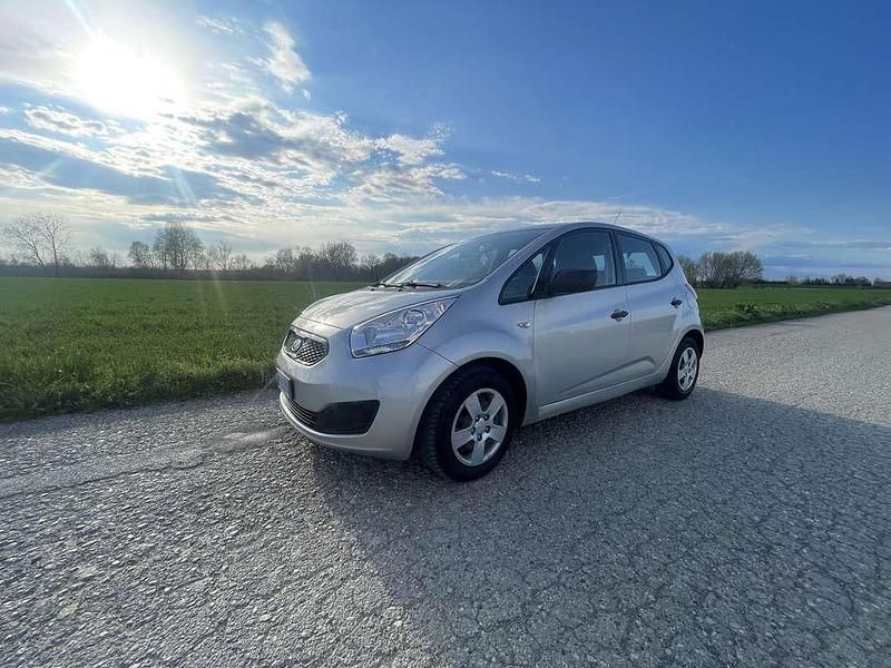 Usata Kia Venga LX 77 CV (56 kW) 2013 Utilitaria