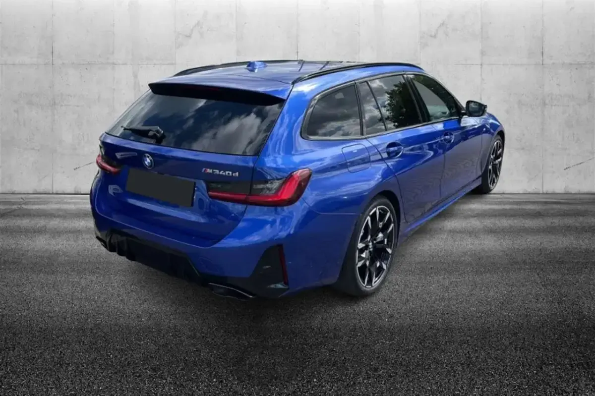 Usata BMW M340 M Sport 340 CV (250 kW) 2025 Blu/azzurro Station wagon