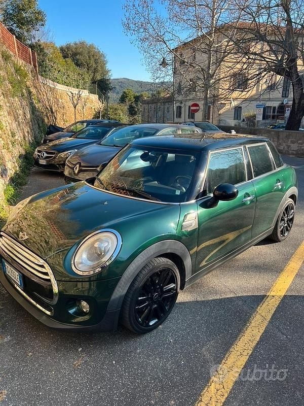 Usata Mini Cooper D Seven 2016 Verde Utilitaria