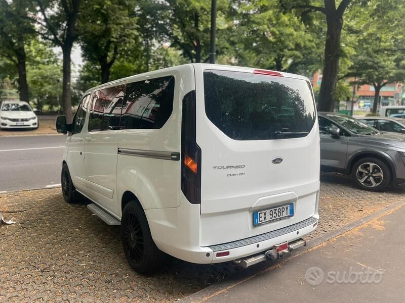 Usata Ford Transit Custom 101 CV (74 kW) 2015 Bianco Berlina