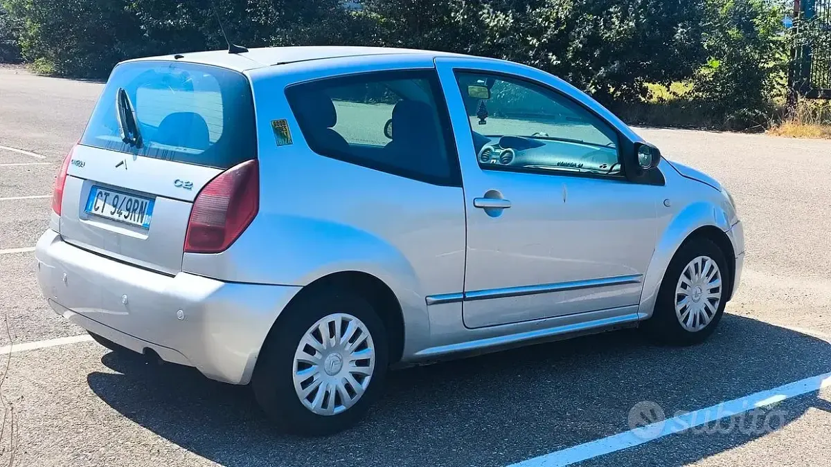 Usata Citroën C2 60 CV (44 kW) 2005 Grigio Utilitaria