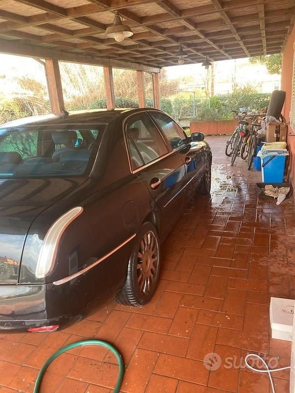 Usata Lancia Thesis 185 CV (136 kW) 2008 Nero Berlina