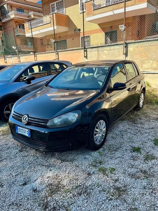 Usata VW Golf VI Trendline 80 CV (58 kW) 2011 Nero Utilitaria