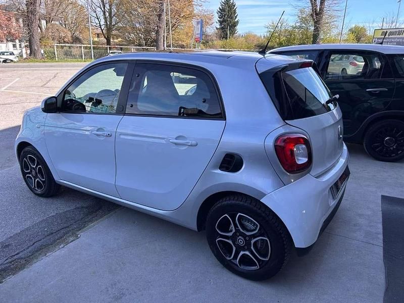 Usata Smart ForFour Electric Drive Passion 41 kW (56 CV) 2019 Bianco Berlina