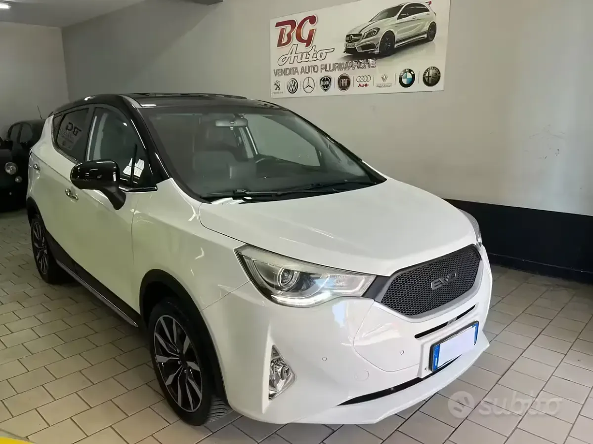 Usata EVO Evo 4 114 CV (83 kW) 2021 Bianco SUV