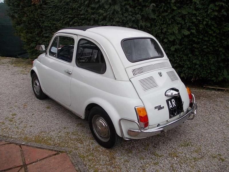 Usata Fiat 500 Lusso 18 CV (13 kW) 1972 Bianco Utilitaria