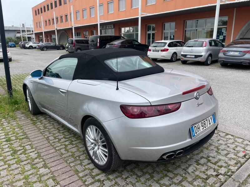 Usata Alfa Romeo Spider 185 CV (136 kW) 2007 Cabrio