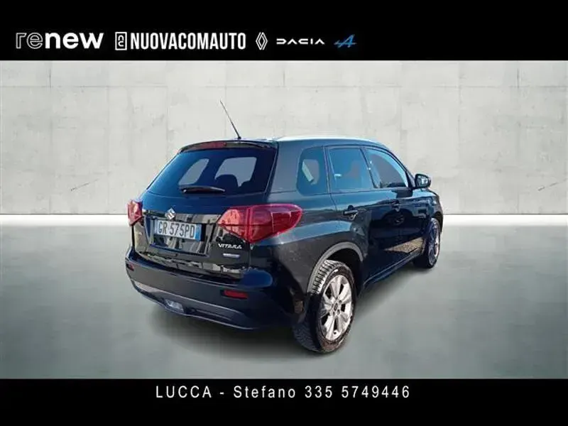 Usata Suzuki Vitara Cool 129 CV (94 kW) 2023 Nero SUV