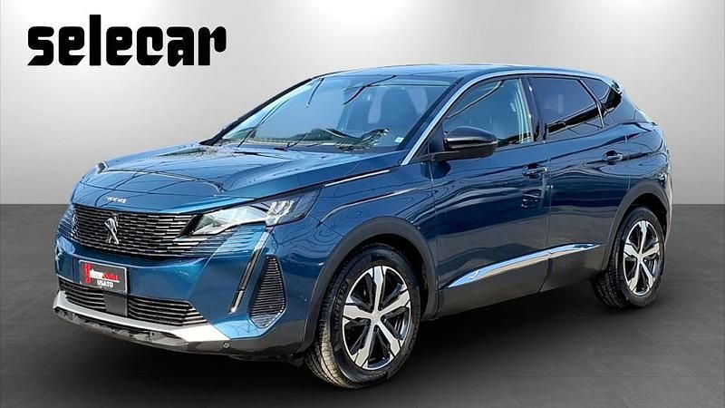 Usata Peugeot 3008 Allure 131 CV (96 kW) 2022 Blu/azzurro SUV