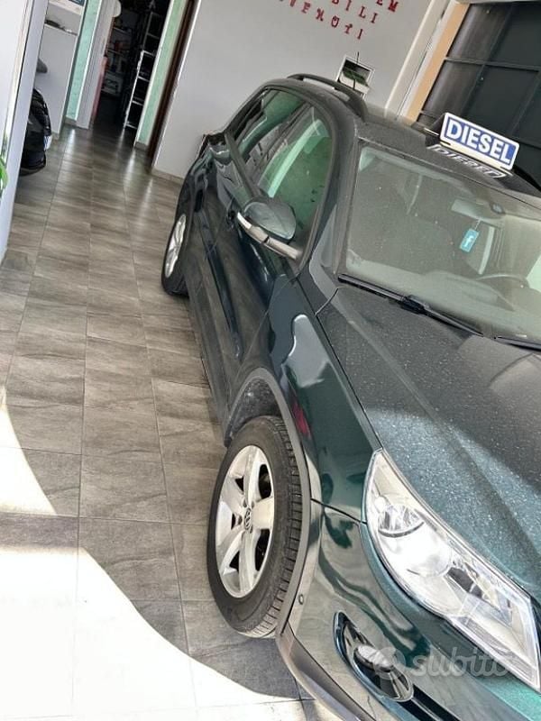 Usata VW Tiguan R-line 140 CV (102 kW) 2010 Verde SUV