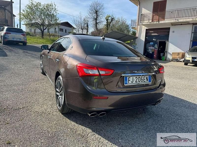 Usata Maserati Ghibli 275 CV (202 kW) 2017 Grigio Coupé