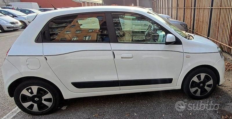Usata Renault Twingo SE 69 CV (50 kW) 2018 Bianco Utilitaria