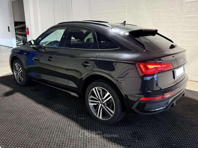 Usata Audi Q5 Sportback S-Line 204 CV (150 kW) 2023 Nero metallizzato SUV