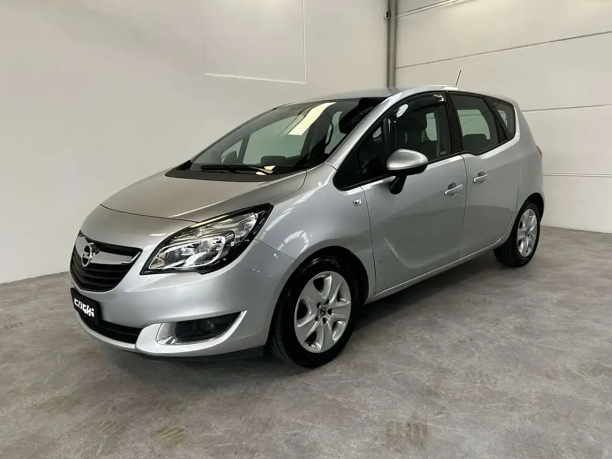 Usata Opel Meriva 120 CV (88 kW) 2017 Other Monovolume