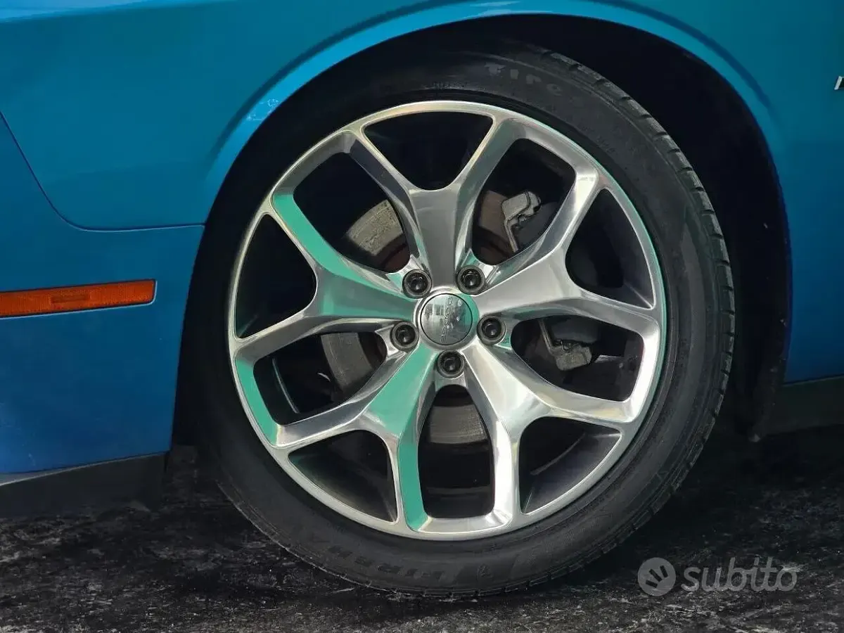 Usata Dodge Challenger 381 CV (280 kW) 2016 Bluazzurro Coupé