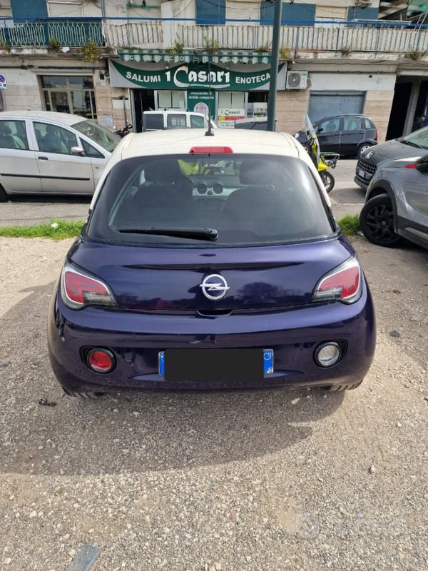 Usata Opel Adam 69 CV (50 kW) 2015 Blu Utilitaria