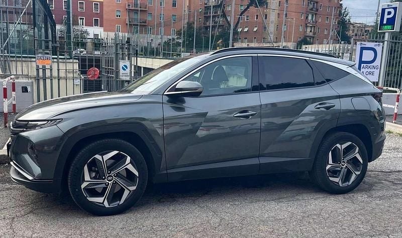 Usata Hyundai Tucson 179 CV (131 kW) 2023 Grigio SUV
