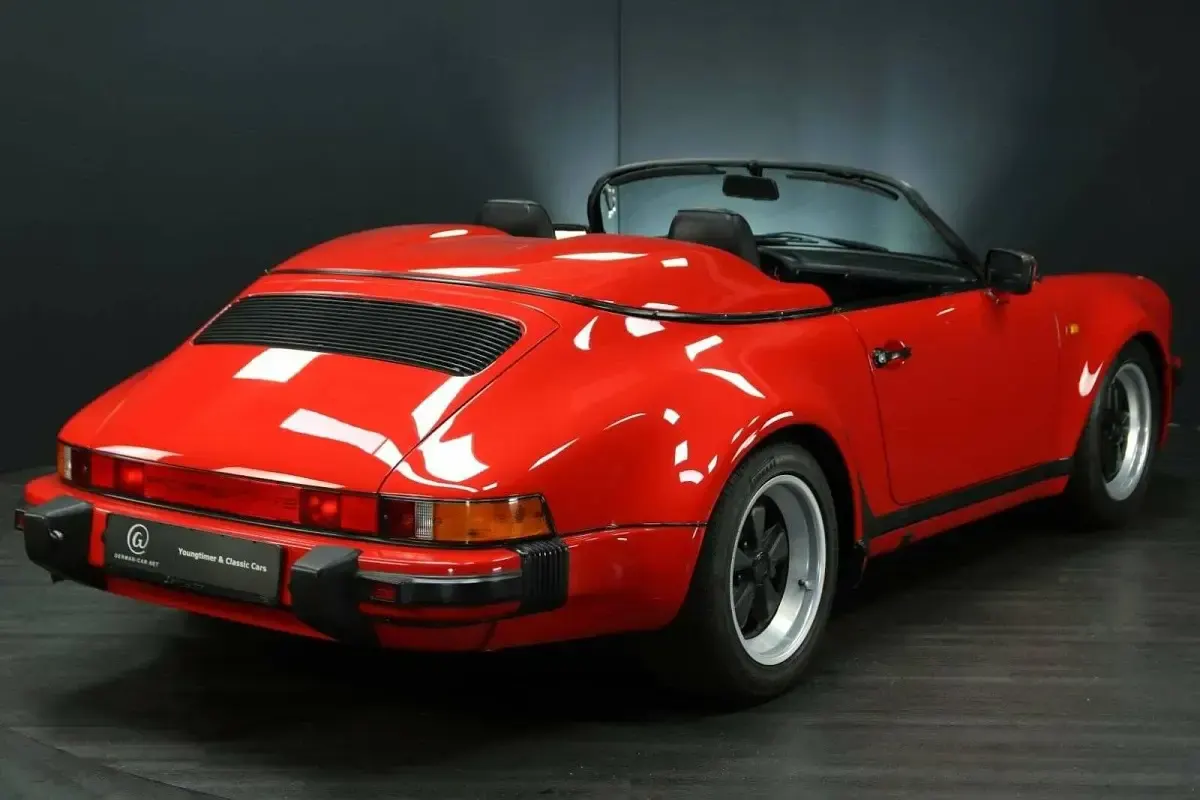 Usata Porsche 911 Carrera Cabriolet 231 CV (169 kW) 1989 Rosso Cabrio