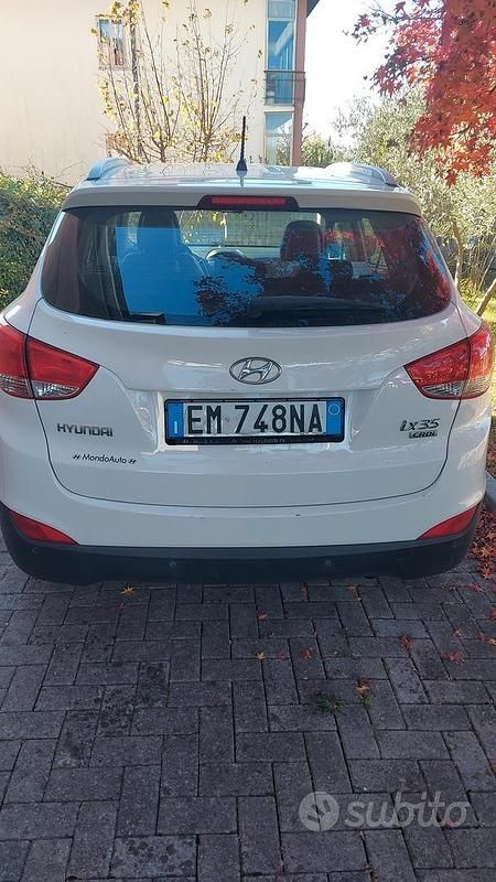 Usata Hyundai ix35 115 CV (84 kW) 2012 Bianco SUV