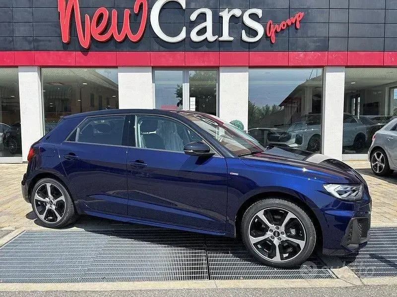 Nuova Audi A1 Sportback S-Line 116 CV (85 kW) 2026 Bluazzurro Utilitaria