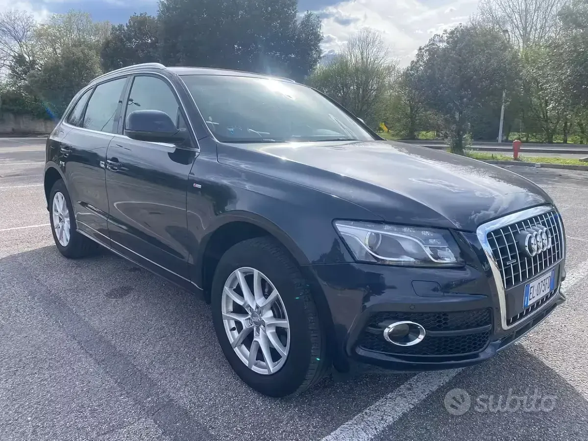 Usata Audi Q5 Advanced 211 CV (155 kW) 2012 Blu SUV