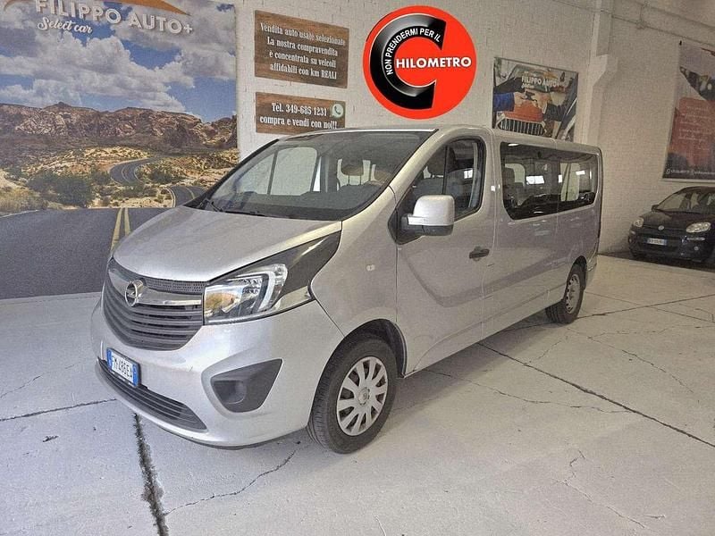 Grigio Usata 2017 Opel Vivaro S Furgone | 18.000 € (Buon prezzo) - Immagine 1/4