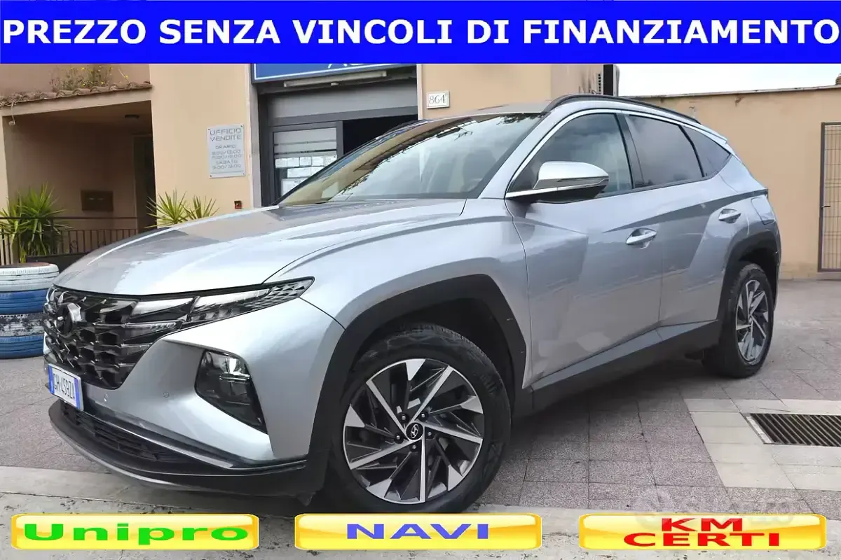 Usata Hyundai Tucson 116 CV (85 kW) 2022 Argento SUV