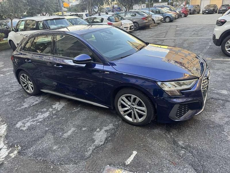 Usata Audi A3 S-Line 116 CV (85 kW) 2021 Blu/azzurro Berlina