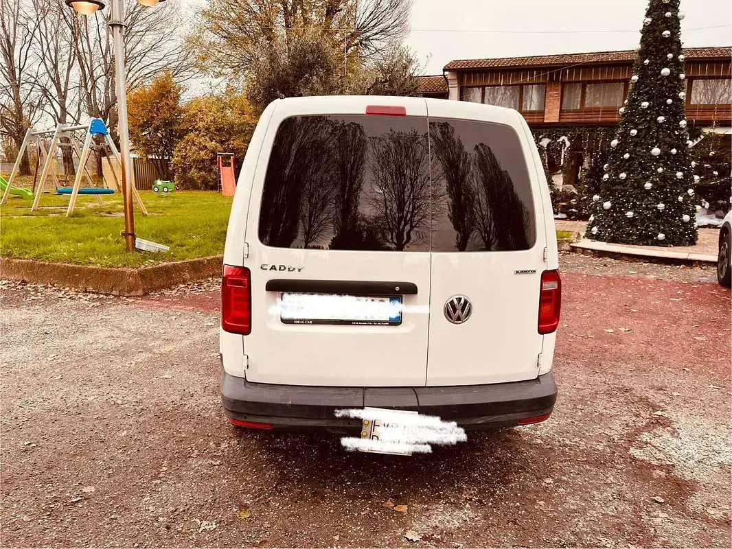 Usata VW Caddy 110 CV (80 kW) 2019 Bianco Monovolume