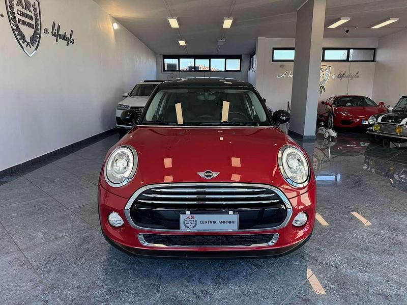 Usata Mini Cooper D 116 CV (85 kW) 2016 Rosso met Utilitaria