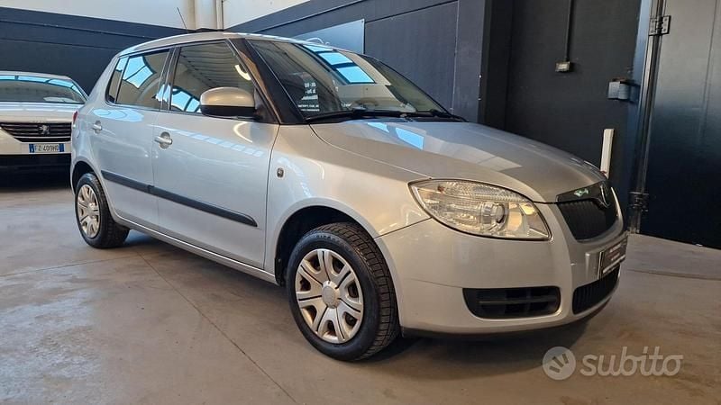 Usata Skoda Fabia Comfort 86 CV (63 kW) 2009 Grigio Berlina