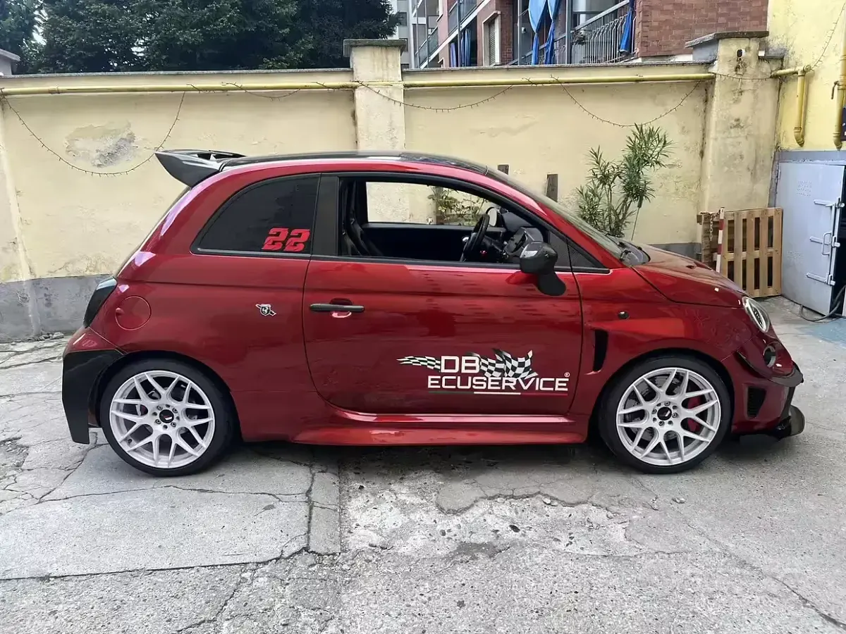 Usata Abarth 595 165 CV (121 kW) 2018 Rosso Berlina