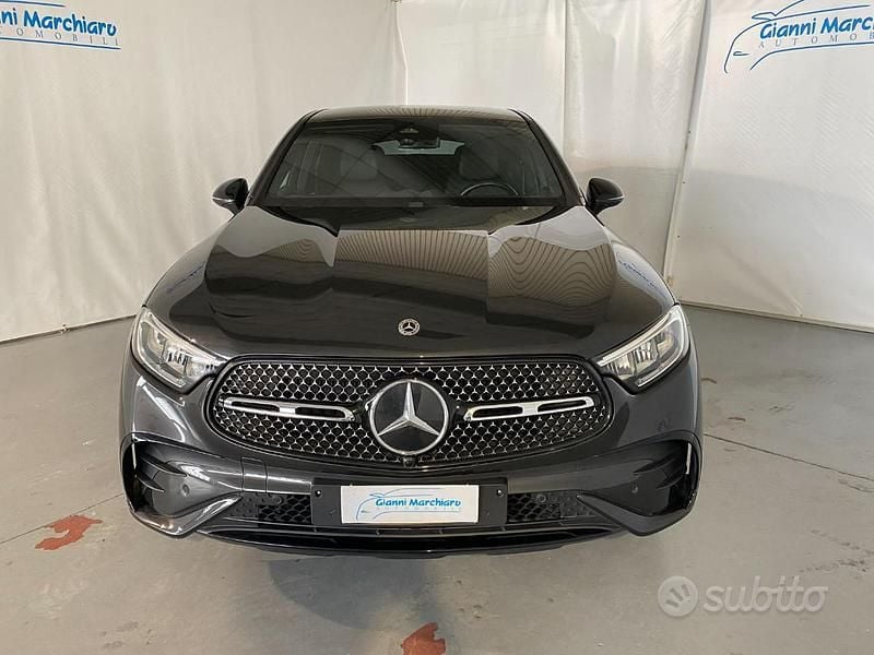 Usata Mercedes GLC300 Advanced Plus 269 CV (197 kW) 2023 Grigio scuro SUV