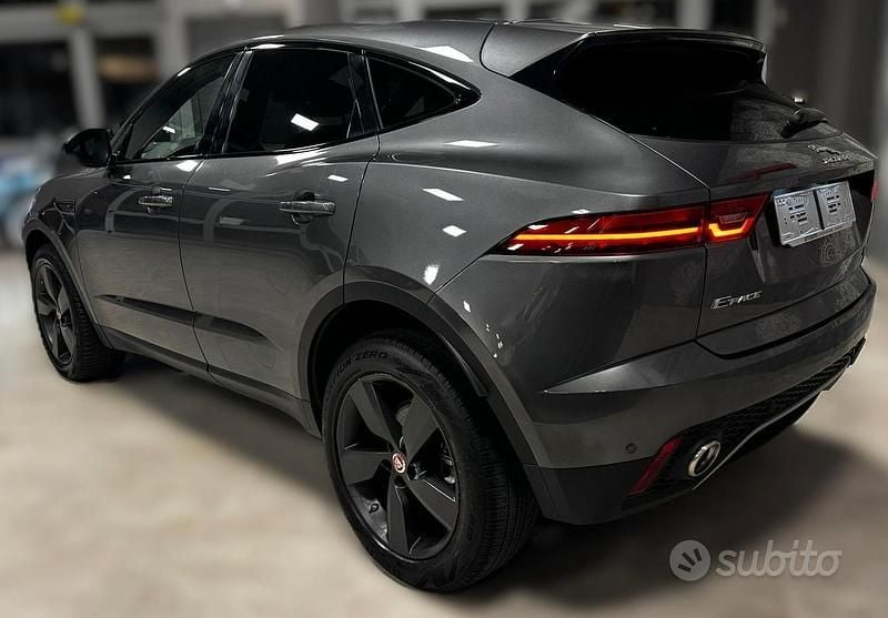 Usata Jaguar E-Pace 200 CV (147 kW) 2019 Grigio SUV