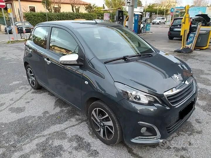 Usata Peugeot 108 Style 72 CV (52 kW) 2020 Grigio Berlina