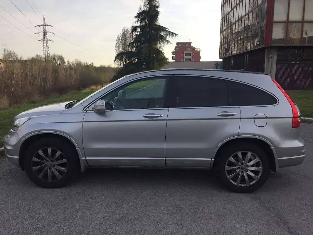 Usata Honda CR-V Advance 204 CV (150 kW) 2010 Argento SUV