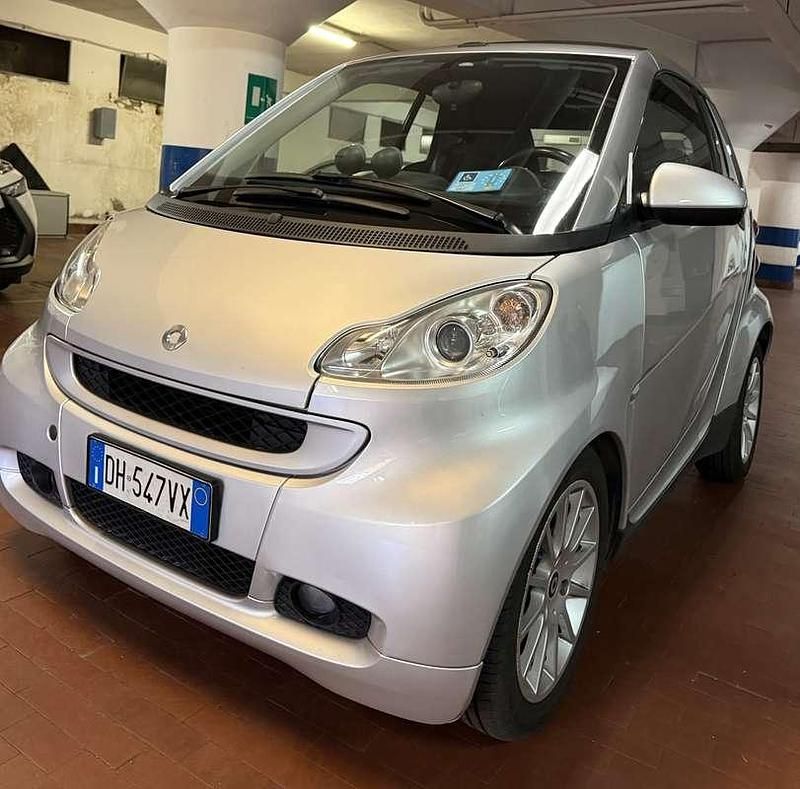 Usata Smart ForTwo Cabrio Passion 71 CV (52 kW) 2007 Argento Cabrio