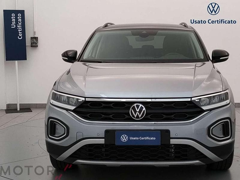 Usata VW T-Roc Life 150 CV (110 kW) 2024 Pyrit silver SUV