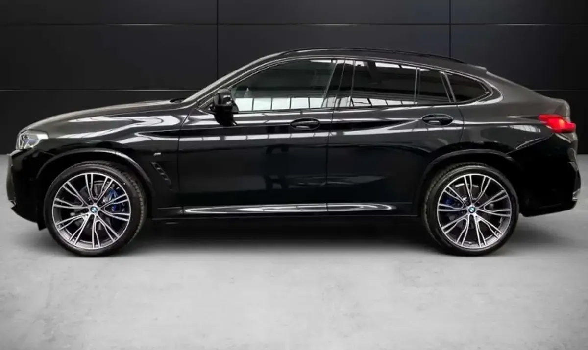 Usata BMW X4 340 CV (250 kW) 2025 Nero SUV