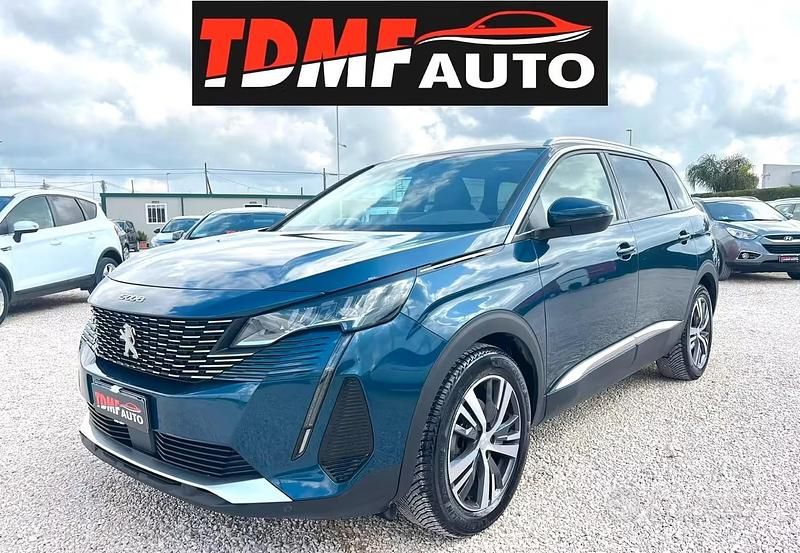 Usata Peugeot 5008 Allure 131 CV (96 kW) 2021 Blu SUV