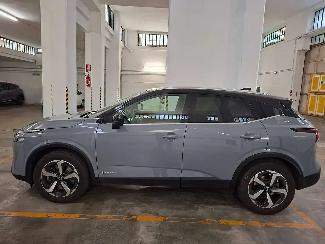 Usata Nissan Qashqai N-Connecta 158 CV (116 kW) 2023 Grigio SUV