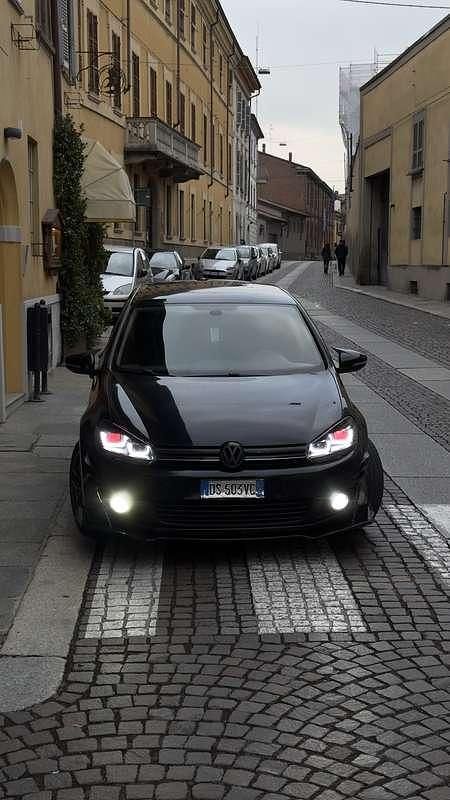 Usata VW Golf VI Highline 110 CV (80 kW) 2009 Utilitaria