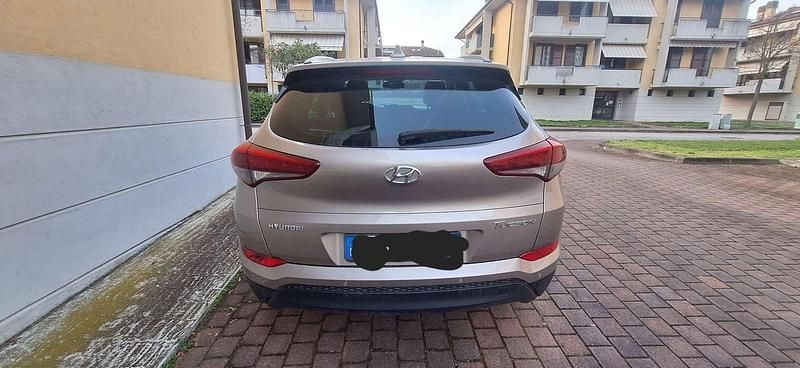 Usata Hyundai Tucson Xpossible 141 CV (103 kW) 2017 SUV