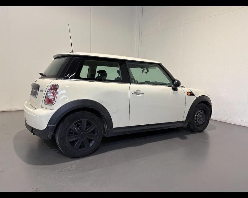 Usata Mini ONE 75 CV (55 kW) 2013 Beige Utilitaria