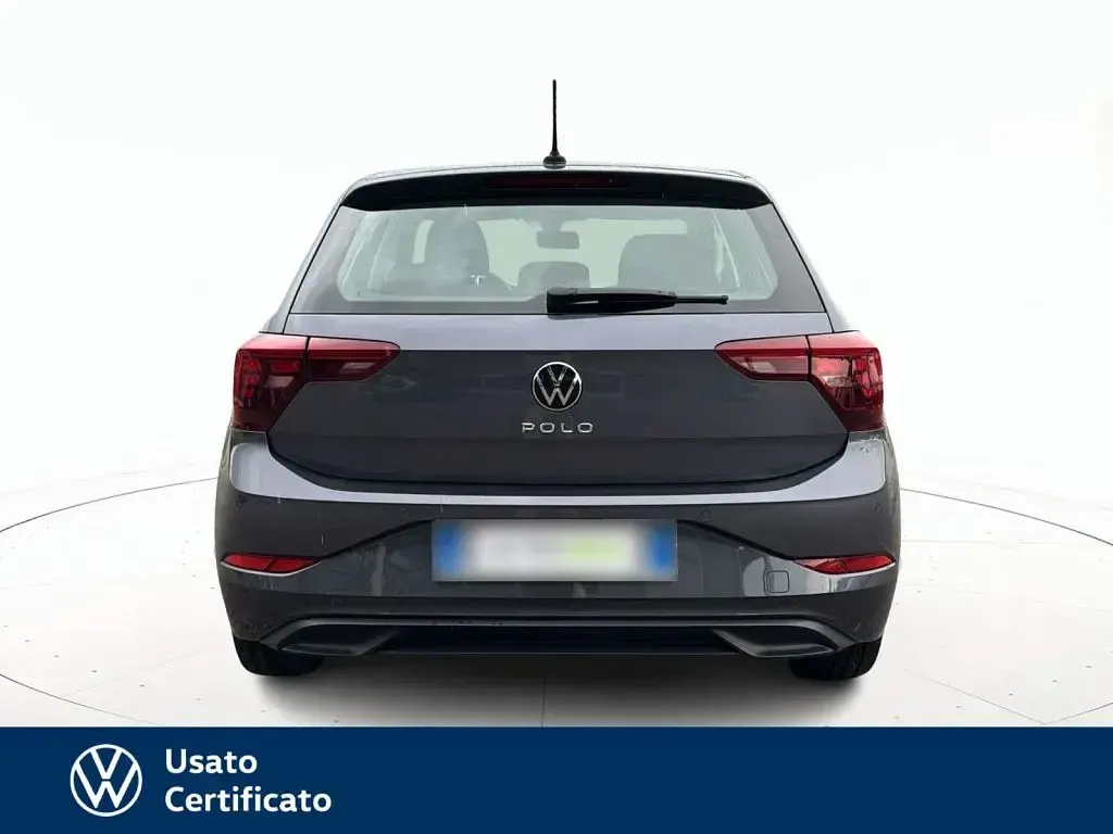 Usata VW Polo 80 CV (58 kW) 2022 Grigio / pastello Utilitaria