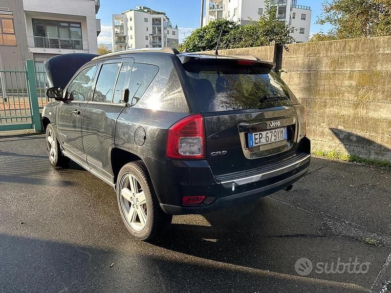 Usata Jeep Compass 136 CV (100 kW) 2013 Nero SUV