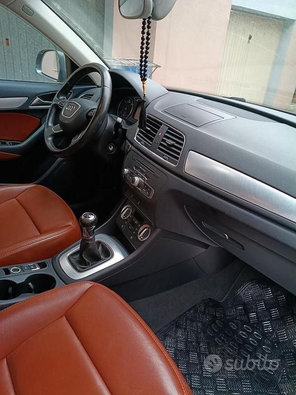 Usata Audi Q3 140 CV (102 kW) 2012 Grigio SUV