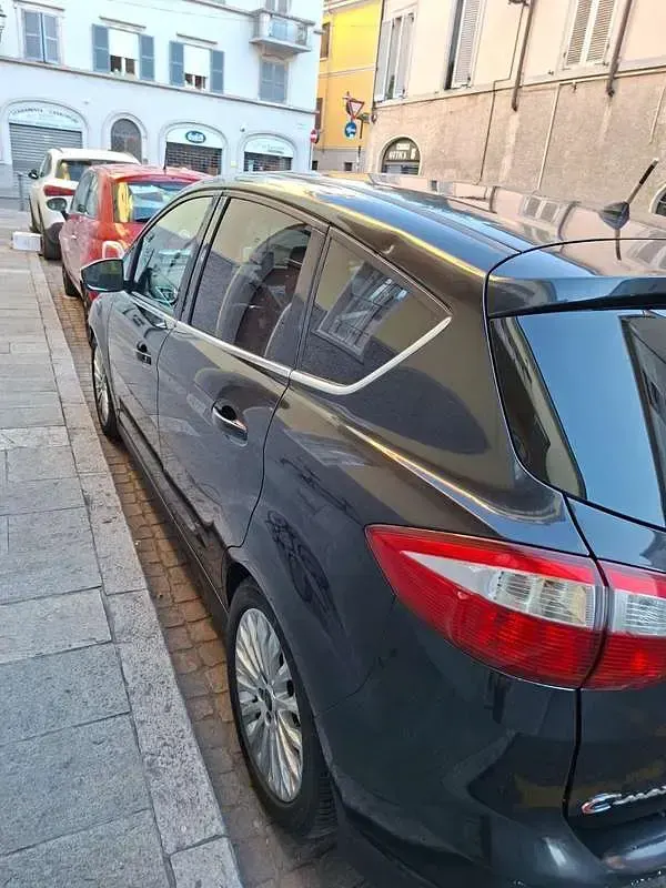 Usata Ford C-MAX Titanium 136 CV (100 kW) 2012 Monovolume